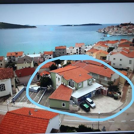 -Villa Sjor -Primosten-Apartmani- Has 2 Large Apartments And 2 Smaller Ones -Primosten Lokvice 6 Dış mekan fotoğraf