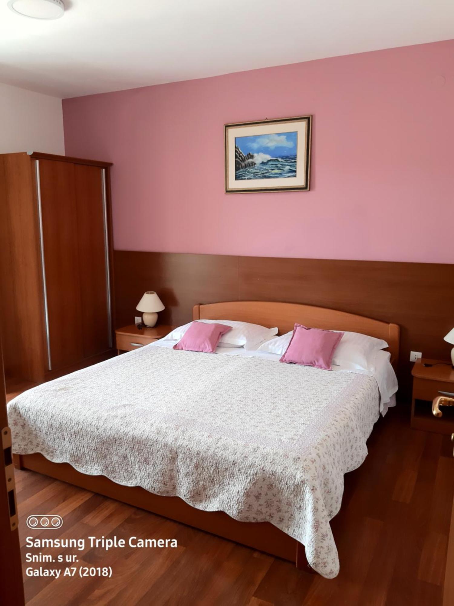 -Villa Sjor -Primosten-Apartmani- Has 2 Large Apartments And 2 Smaller Ones -Primosten Lokvice 6 Dış mekan fotoğraf